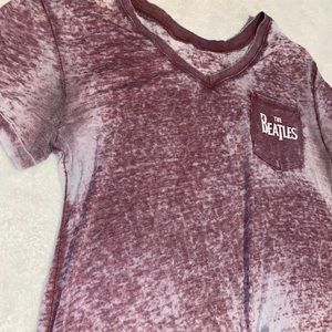 Women’s Beatles shirt 👚